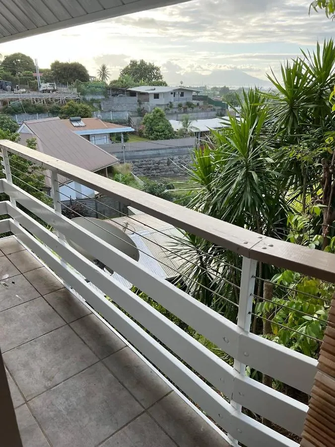 Fare Uru Bungalow F2 Atypical Local Style Fa'a'ā Hébergement de vacances